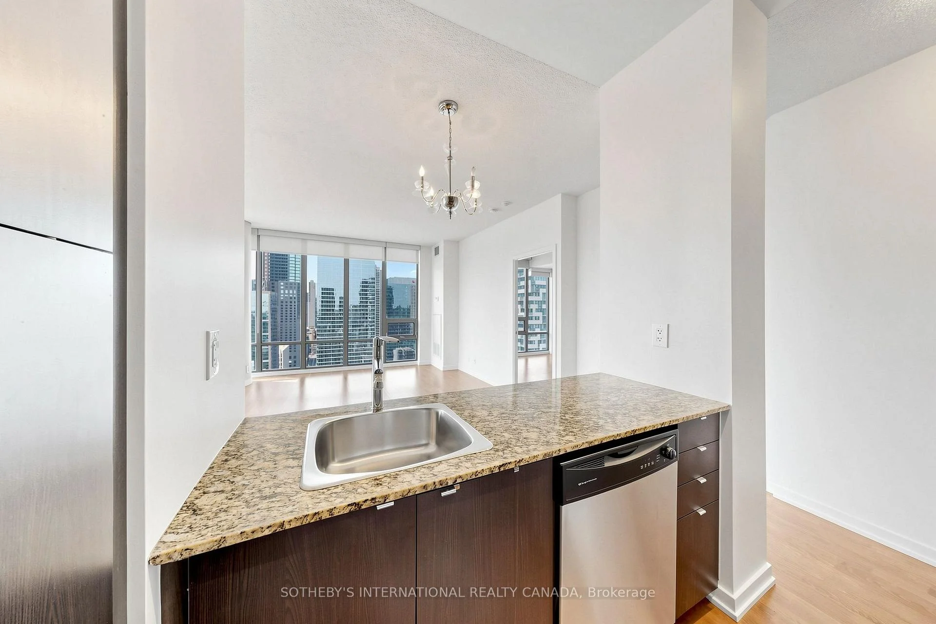Photo 33 of Unit 3601, 33 Lombard Street, Toronto, Church-Yonge Corridor — HOMEH