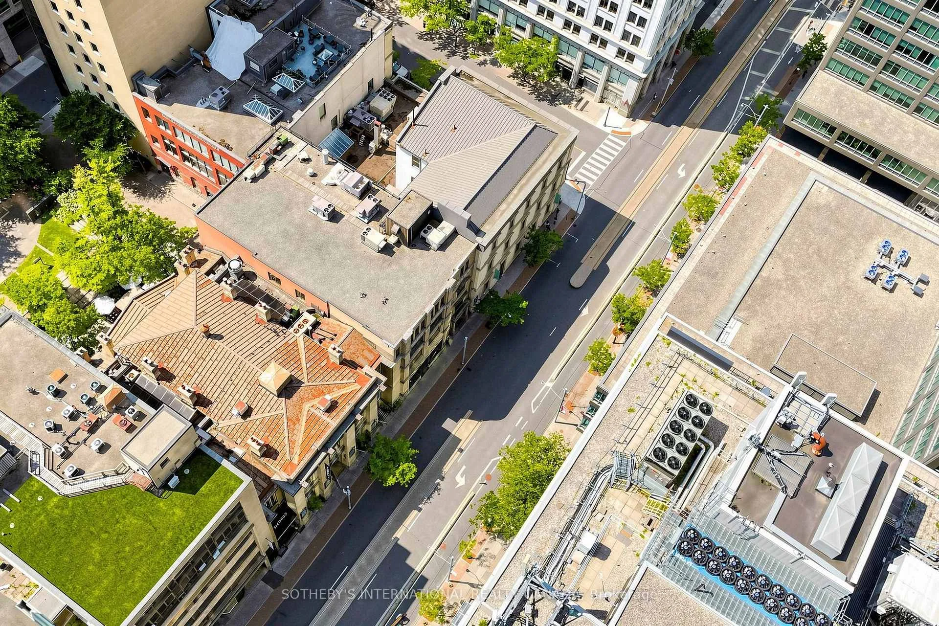 Photo 89 of Unit 3601, 33 Lombard Street, Toronto, Church-Yonge Corridor — HOMEH