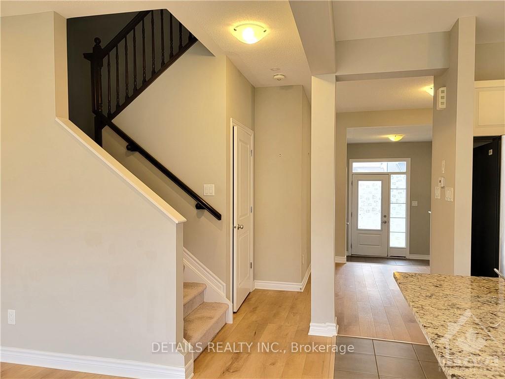 Photo 13 of 251 Saddleback Crescent, Ottawa, Kanata - Kanata Lakes/Heritage Hills — HOMEH