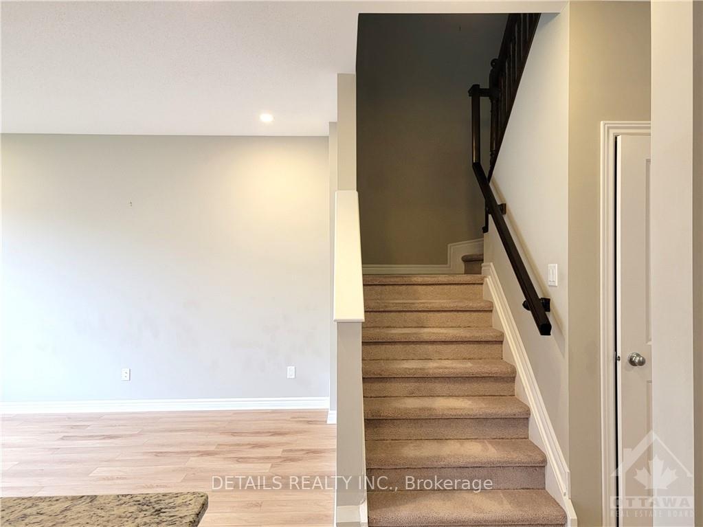 Photo 15 of 251 Saddleback Crescent, Ottawa, Kanata - Kanata Lakes/Heritage Hills — HOMEH