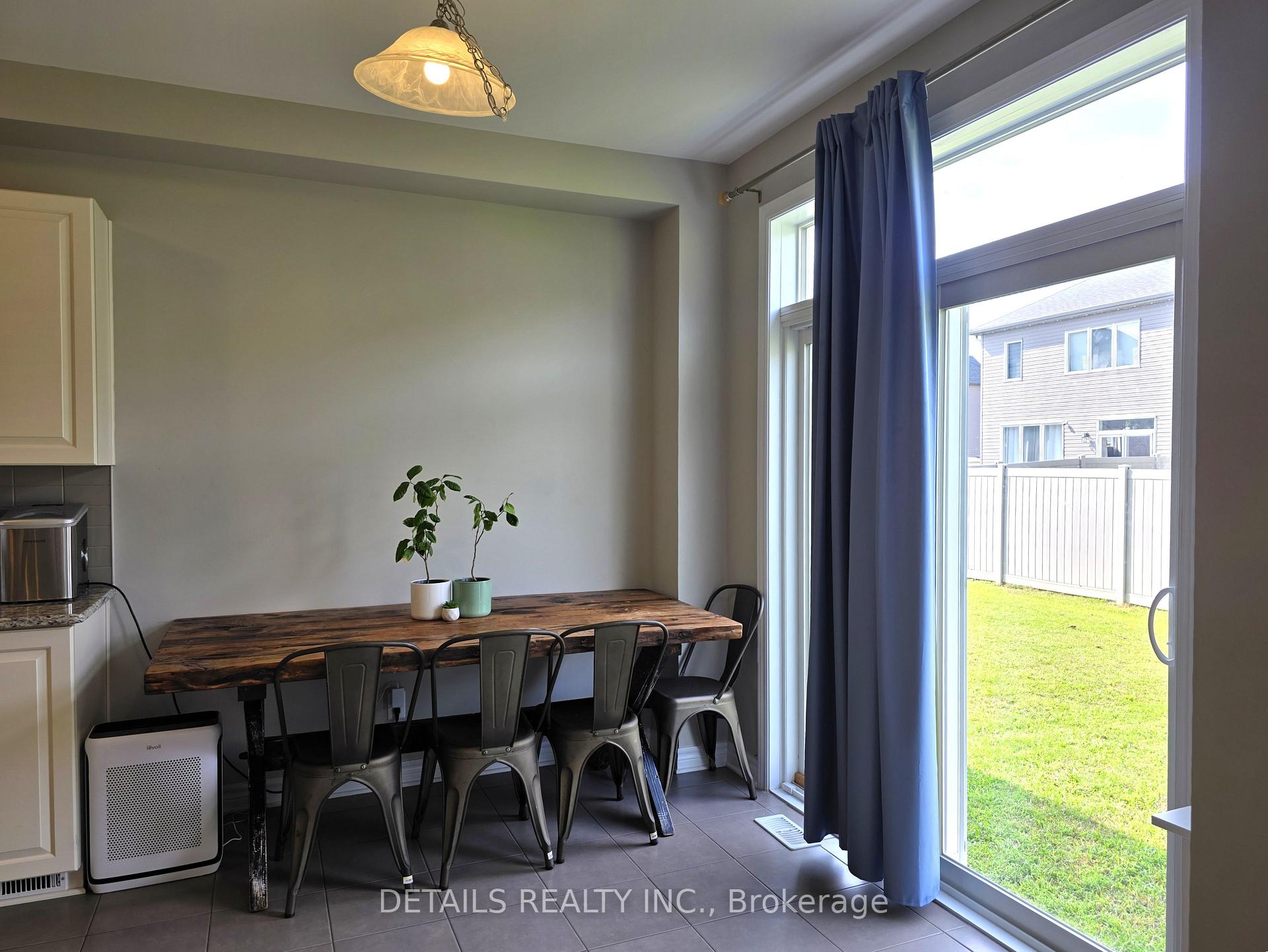Photo 19 of 251 Saddleback Crescent, Ottawa, Kanata - Kanata Lakes/Heritage Hills — HOMEH