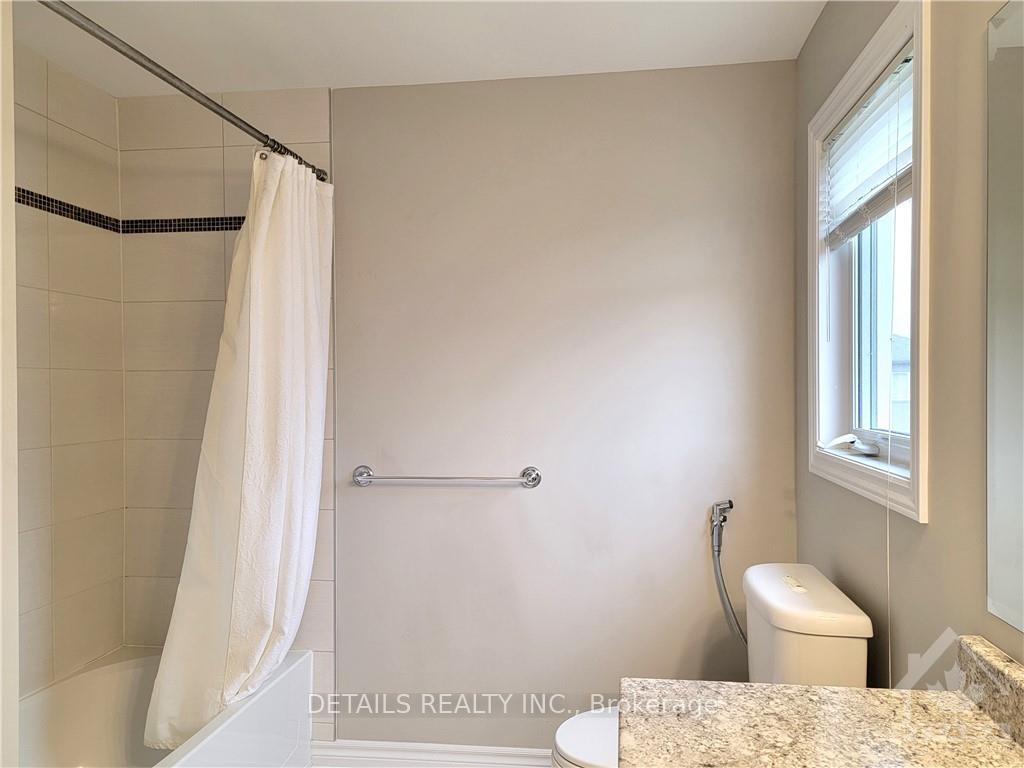 Photo 28 of 251 Saddleback Crescent, Ottawa, Kanata - Kanata Lakes/Heritage Hills — HOMEH