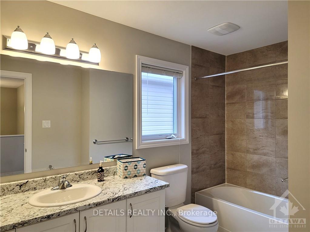 Photo 29 of 251 Saddleback Crescent, Ottawa, Kanata - Kanata Lakes/Heritage Hills — HOMEH