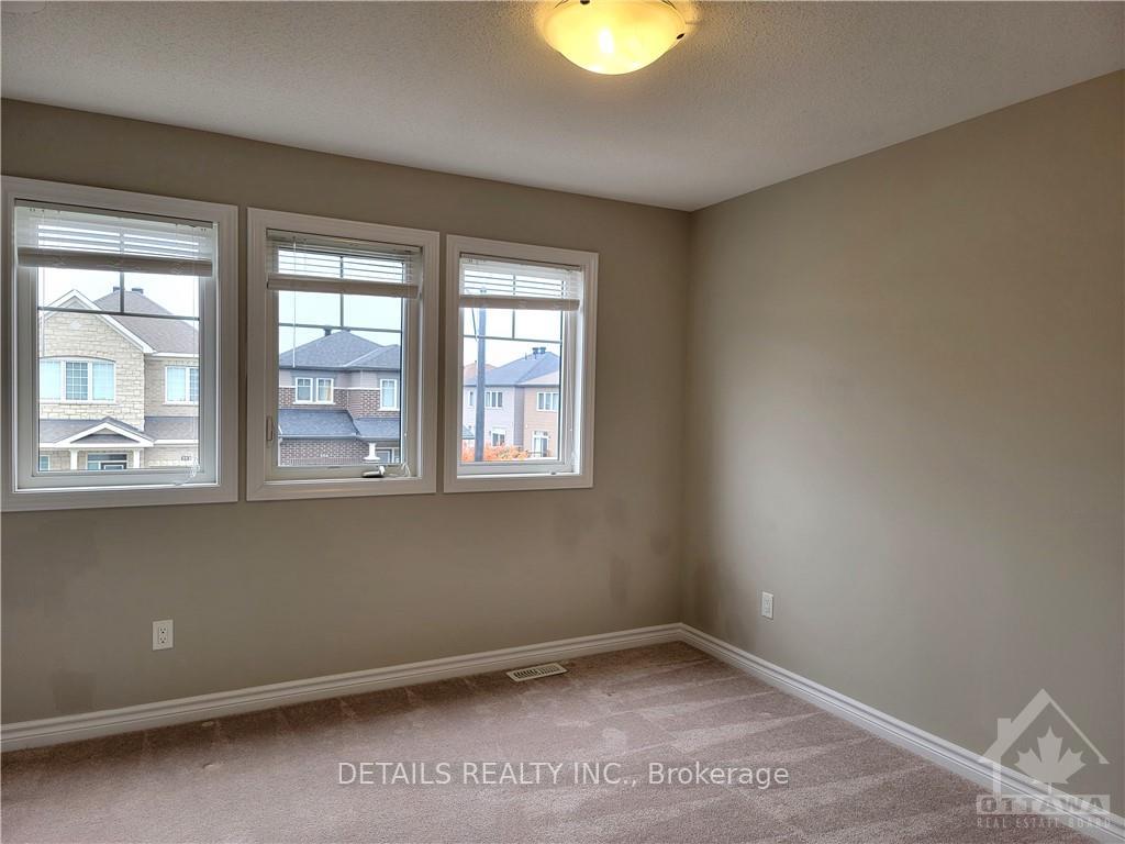 Photo 30 of 251 Saddleback Crescent, Ottawa, Kanata - Kanata Lakes/Heritage Hills — HOMEH