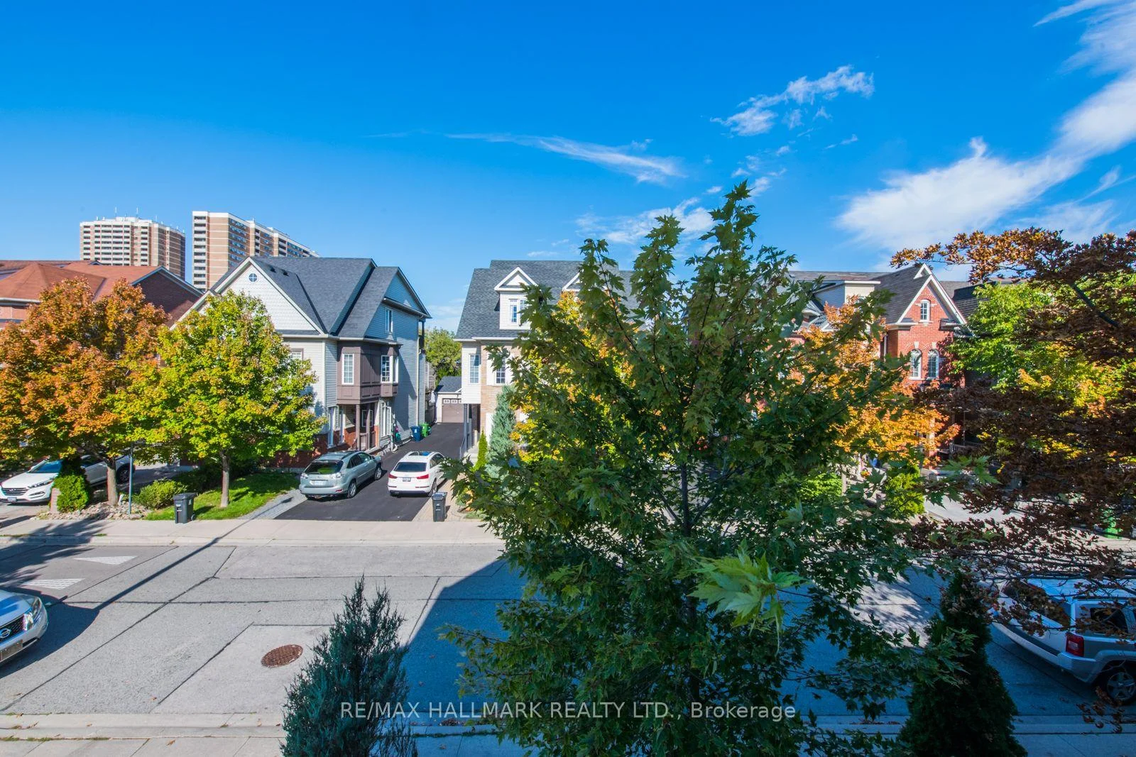 Photo 51 of 15 Whistle Post Street, Toronto, East End-Danforth — HOMEH