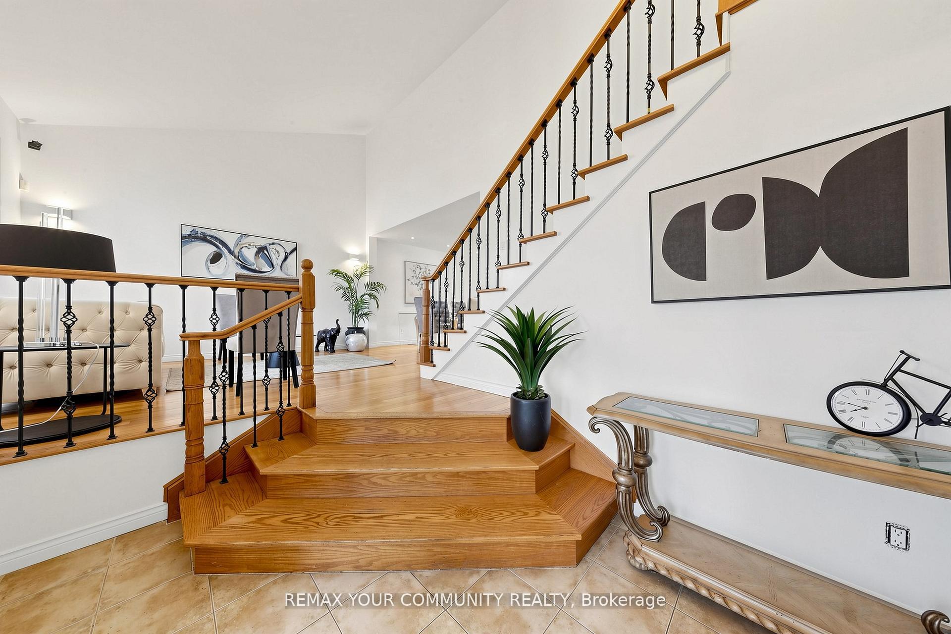 Photo 9 of 32 Brawton Drive N, Caledon, Palgrave — HOMEH