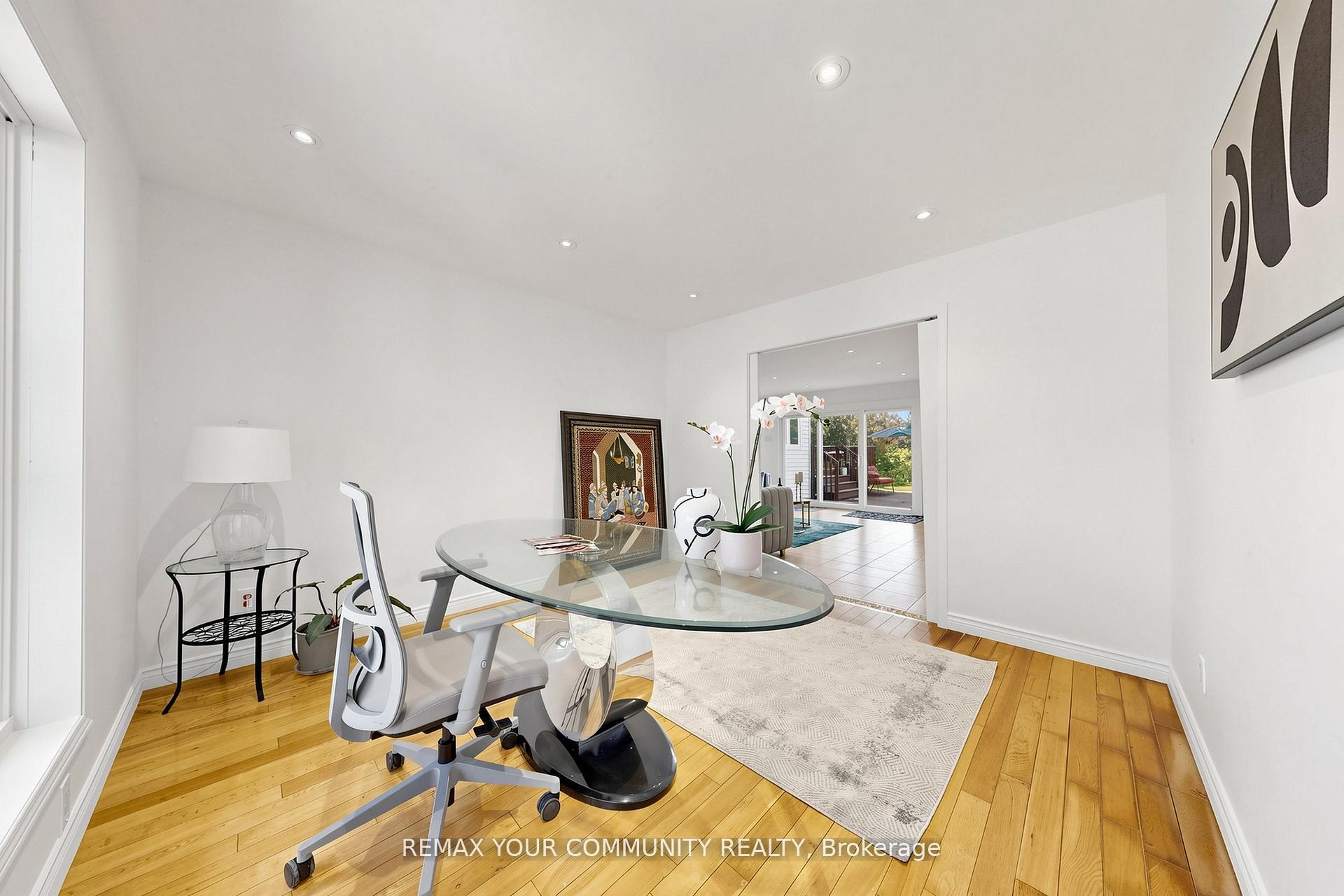 Photo 20 of 32 Brawton Drive N, Caledon, Palgrave — HOMEH