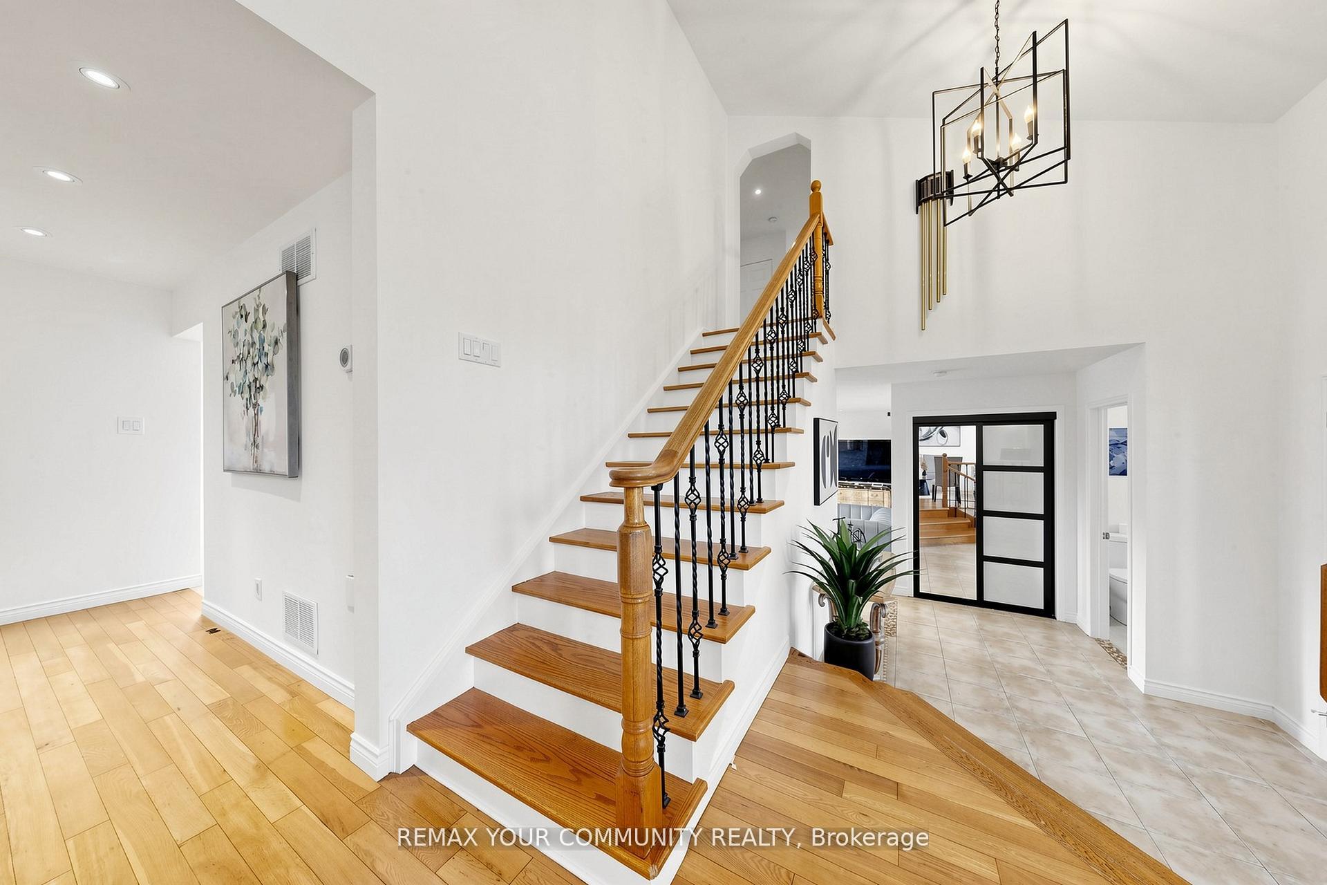 Photo 23 of 32 Brawton Drive N, Caledon, Palgrave — HOMEH