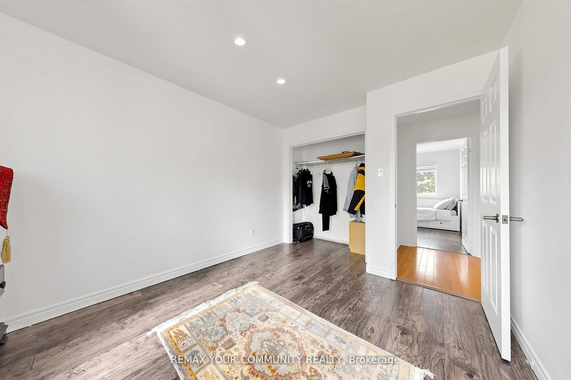 Photo 28 of 32 Brawton Drive N, Caledon, Palgrave — HOMEH