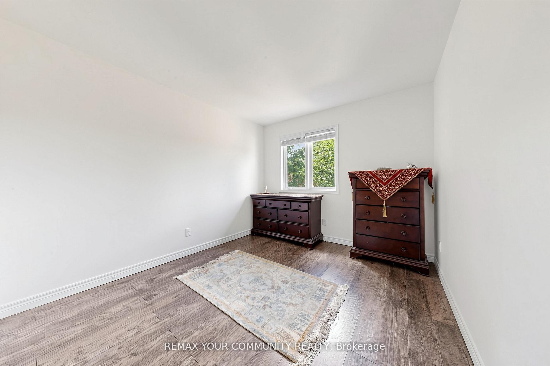 Photo 29 of 32 Brawton Drive N, Caledon, Palgrave — HOMEH