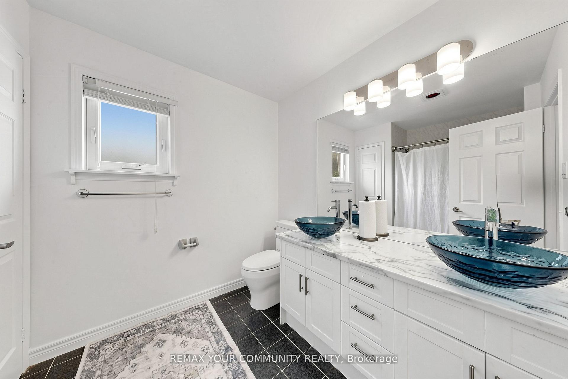 Photo 30 of 32 Brawton Drive N, Caledon, Palgrave — HOMEH