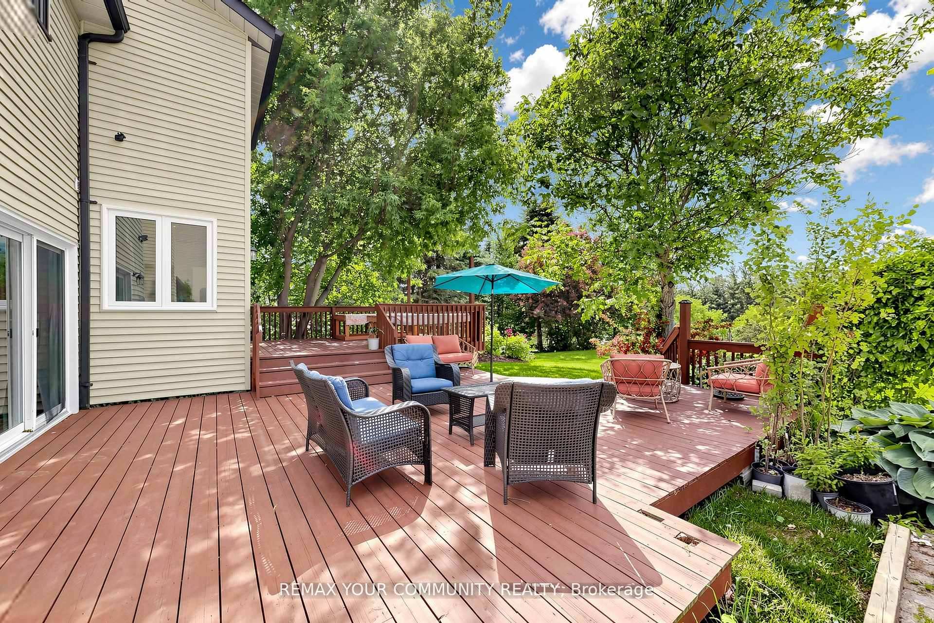 Photo 40 of 32 Brawton Drive N, Caledon, Palgrave — HOMEH