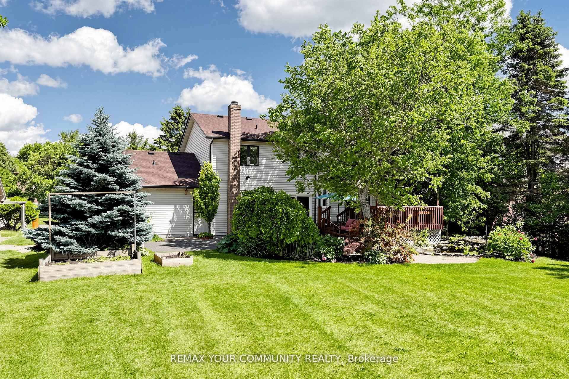 Photo 46 of 32 Brawton Drive N, Caledon, Palgrave — HOMEH