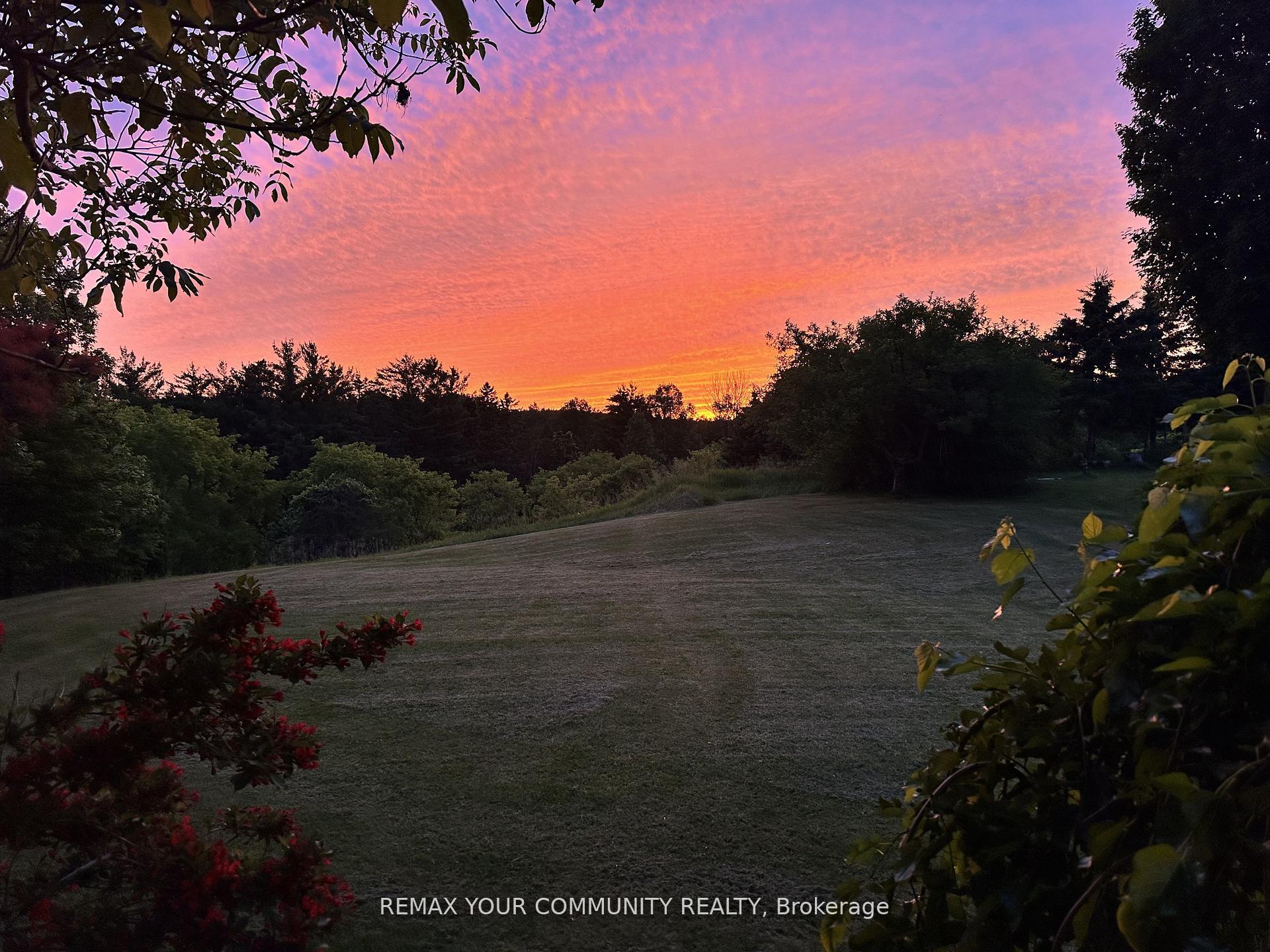 Photo 49 of 32 Brawton Drive N, Caledon, Palgrave — HOMEH