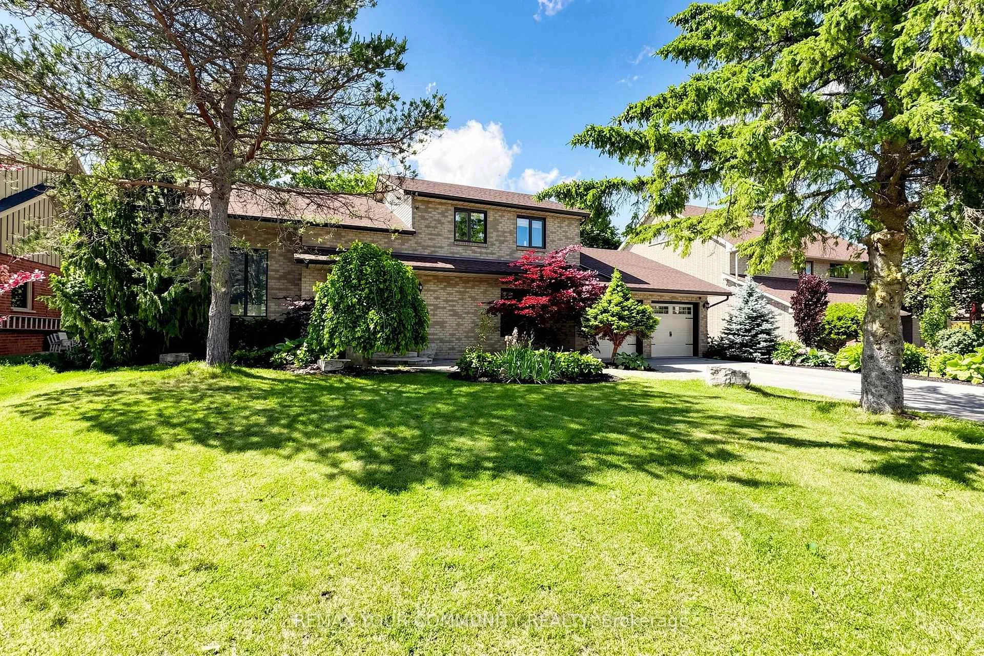 Photo of 32 Brawton Drive N