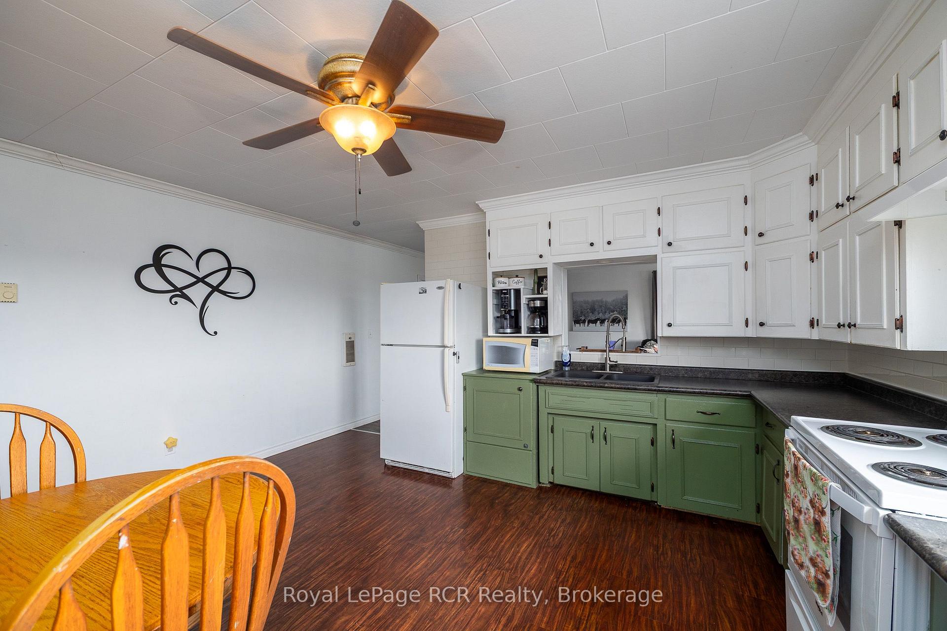 Photo 16 of 1519 West Road, Northern Bruce Peninsula — HOMEH