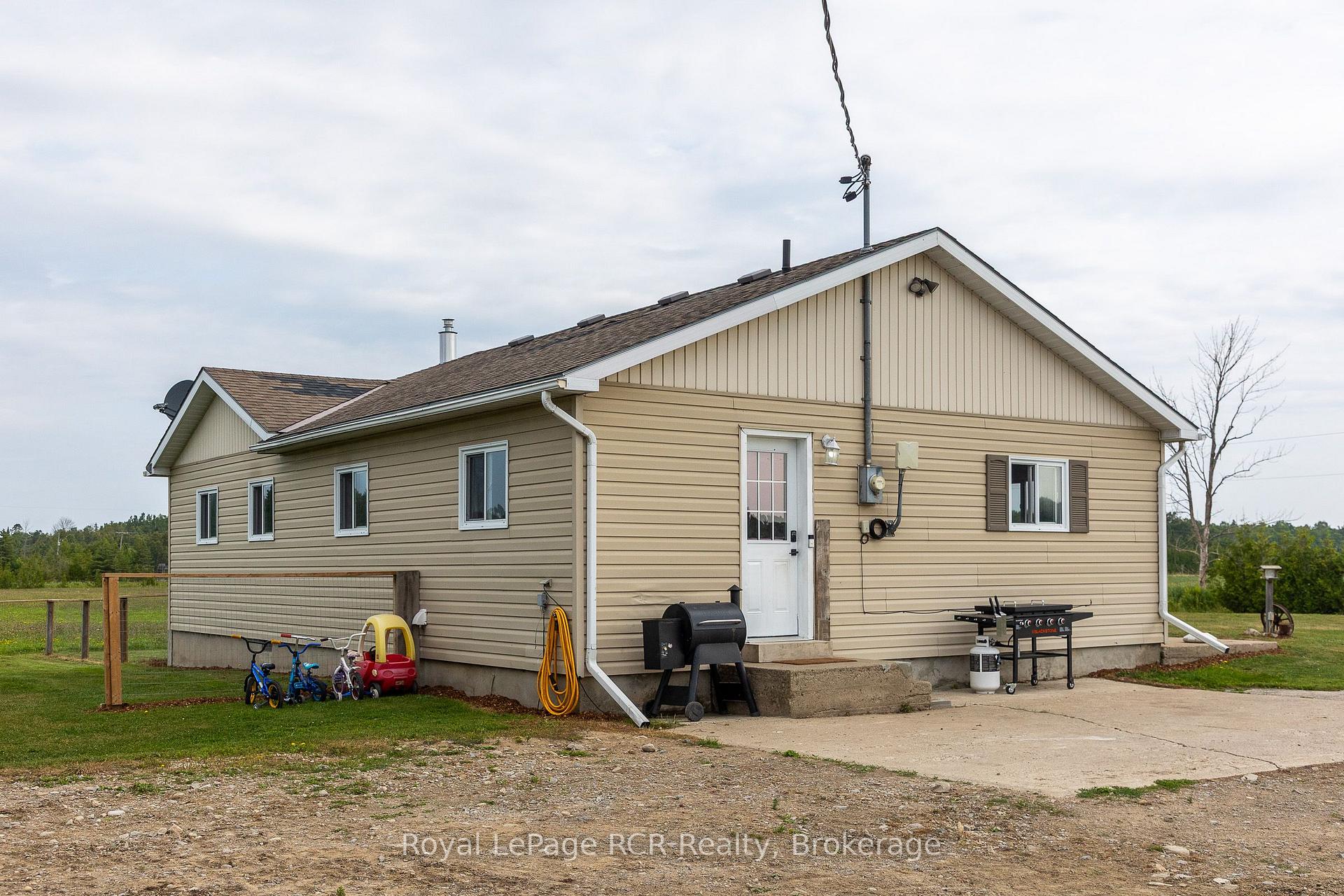 Photo 31 of 1519 West Road, Northern Bruce Peninsula — HOMEH
