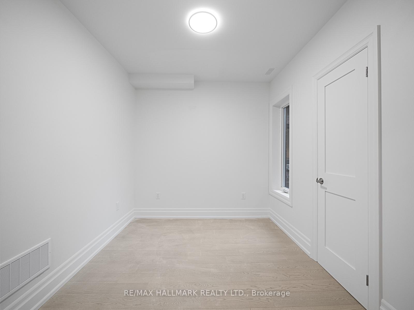 Photo 6 of Unit Unit 3, 547 Indian Road, Toronto, High Park North — HOMEH