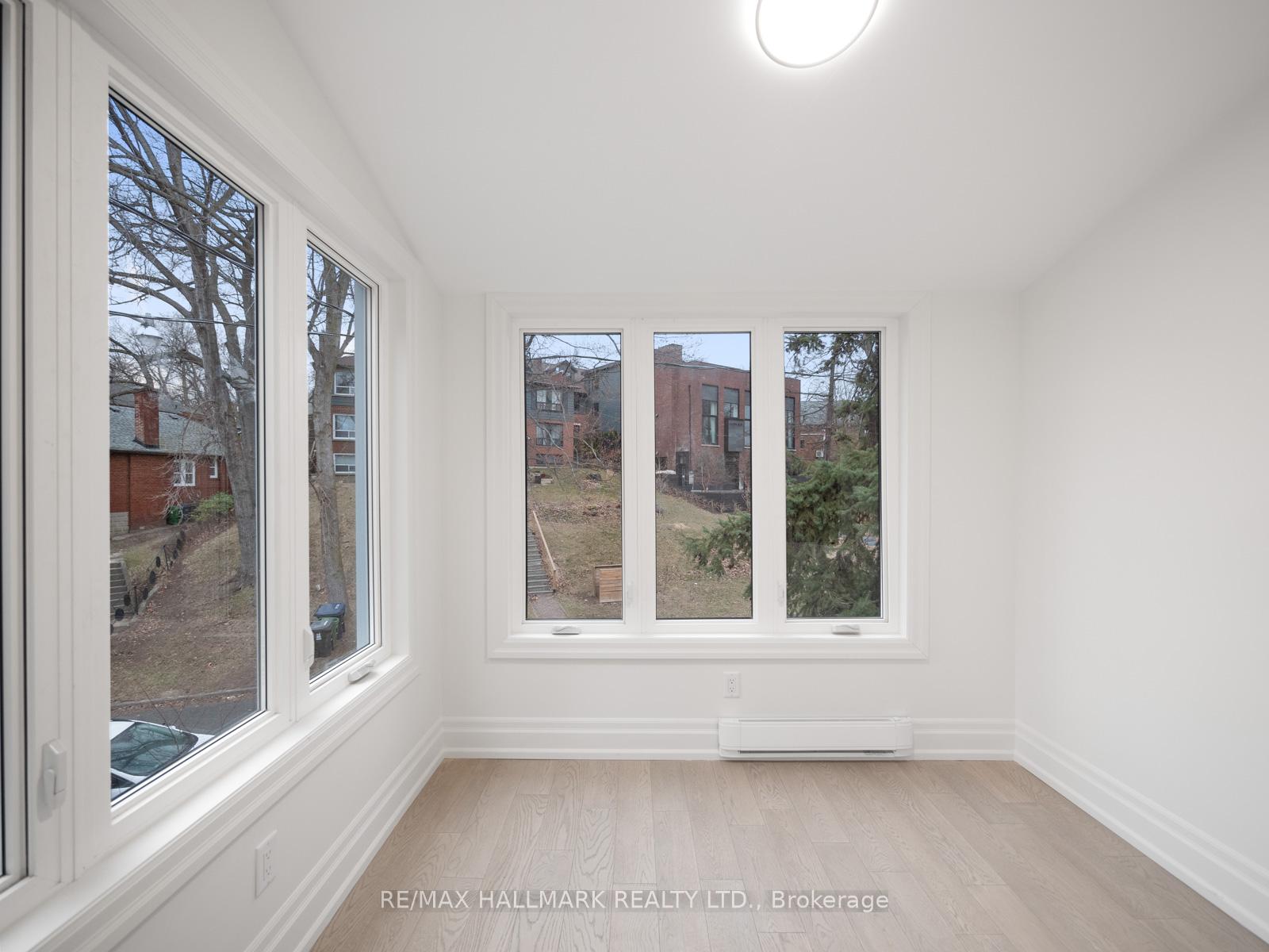 Photo 15 of Unit Unit 3, 547 Indian Road, Toronto, High Park North — HOMEH