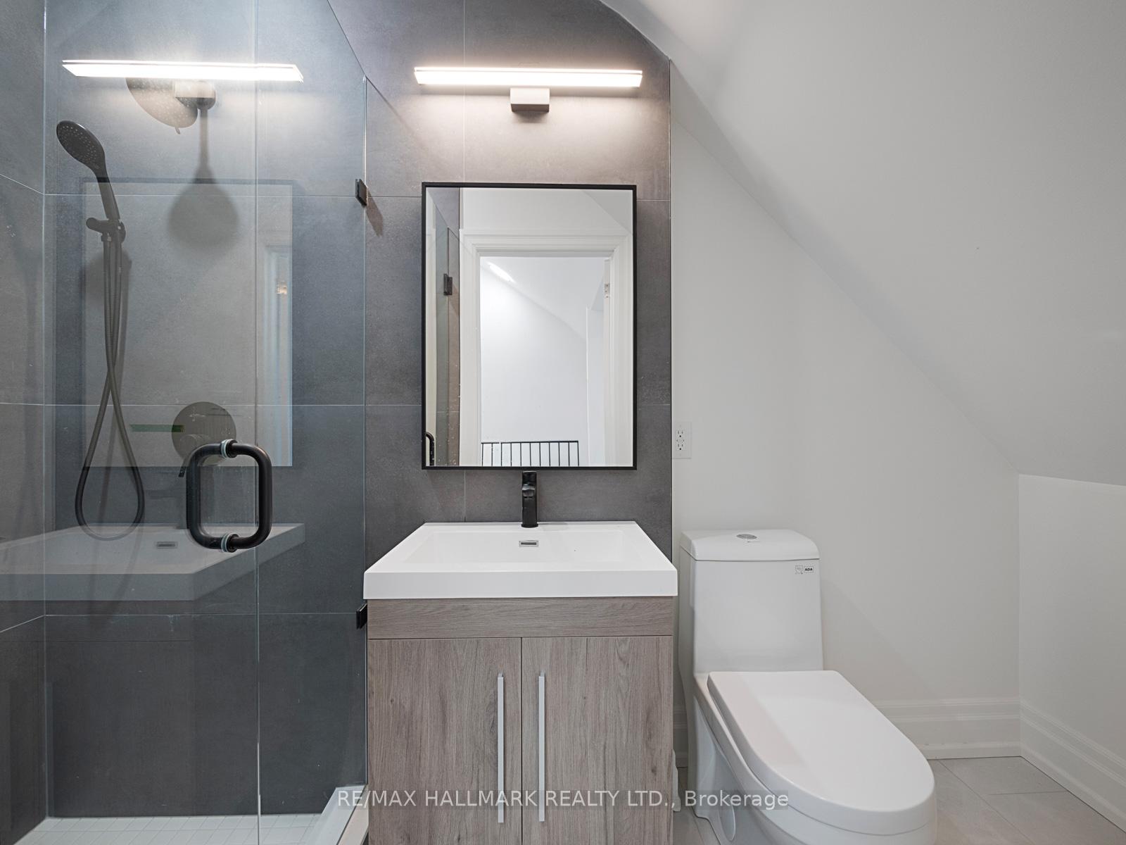 Photo 29 of Unit Unit 3, 547 Indian Road, Toronto, High Park North — HOMEH