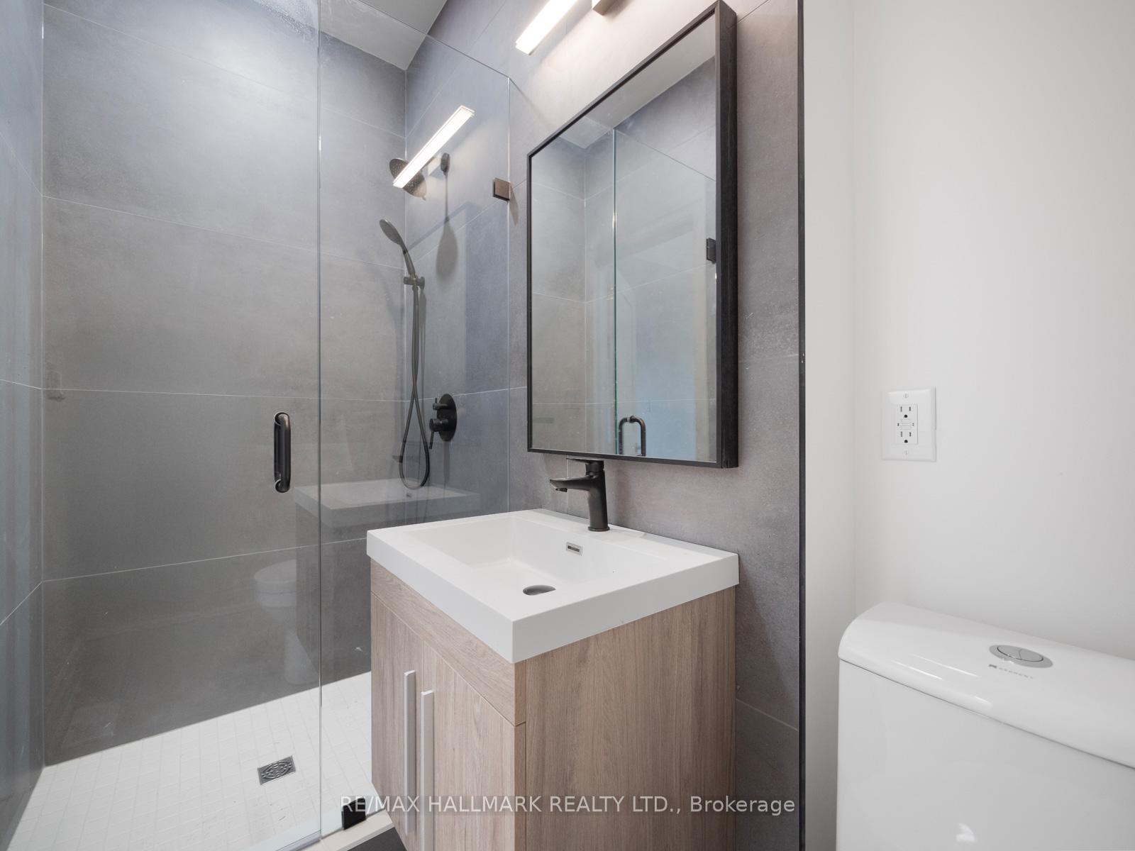 Photo 30 of Unit Unit 3, 547 Indian Road, Toronto, High Park North — HOMEH