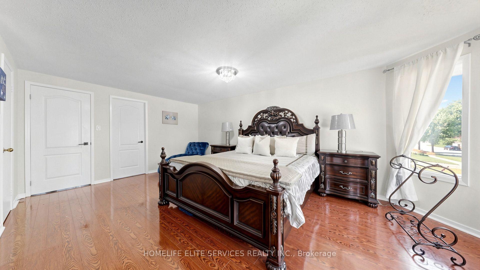 Photo 16 of 54 Fearn Crescent, Ajax, Central West — HOMEH