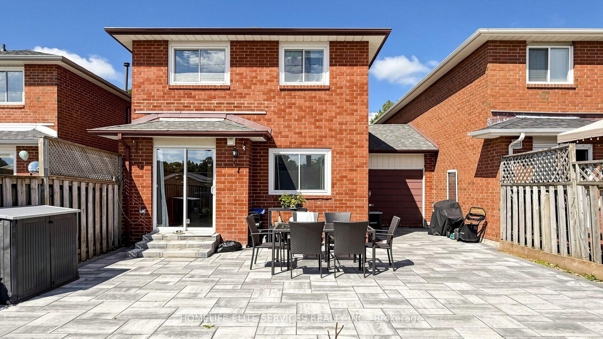 Photo 33 of 54 Fearn Crescent, Ajax, Central West — HOMEH