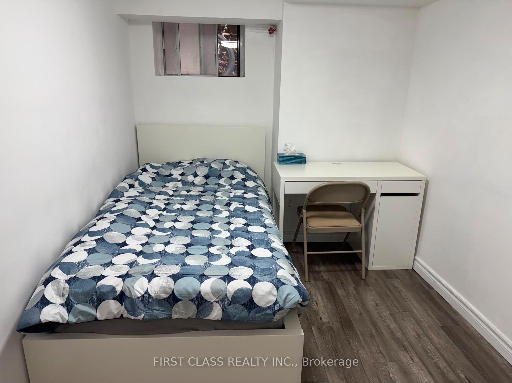 Photo 10 of Unit Bsmnt, 524 Bathurst Street, Toronto, Palmerston-Little Italy — HOMEH