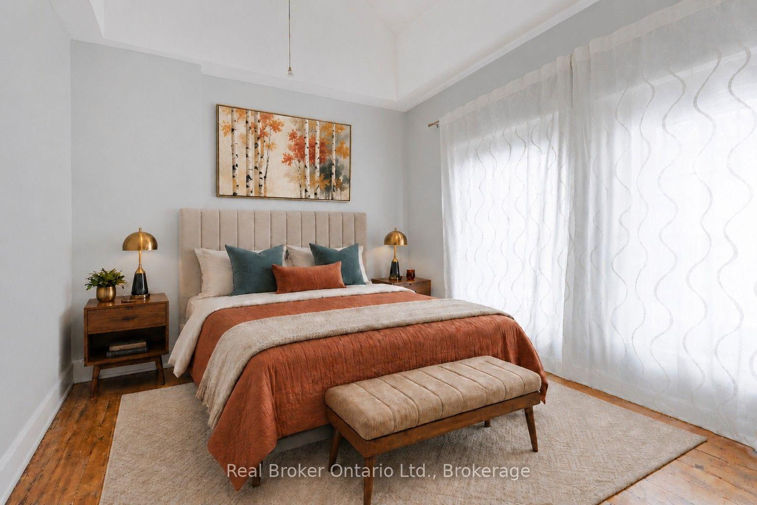 Photo 7 of 808 Monmouth Road, Essex — HOMEH