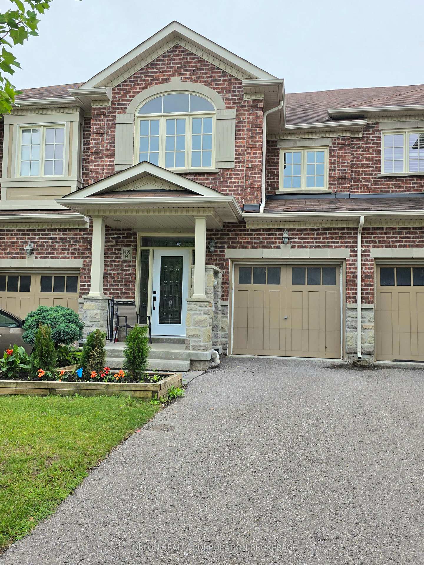 Photo 1 of 438 William Dunn Crescent, Newmarket, Summerhill Estates — HOMEH