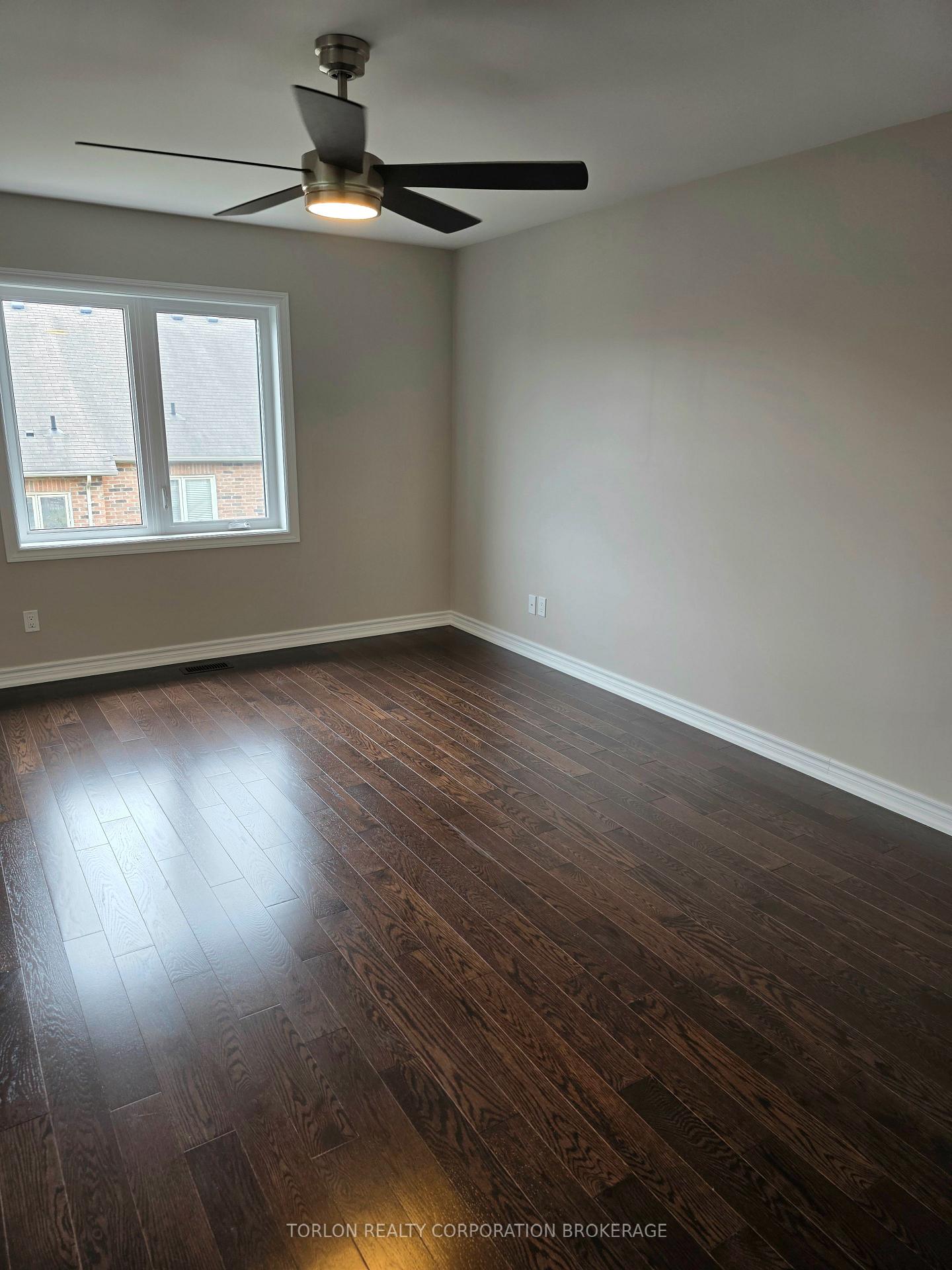 Photo 12 of 438 William Dunn Crescent, Newmarket, Summerhill Estates — HOMEH