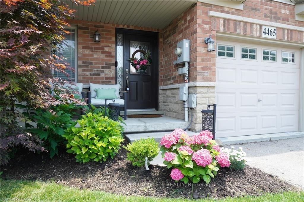 Photo 2 of 4465 Comfort Crescent, Lincoln, Beamsville — HOMEH