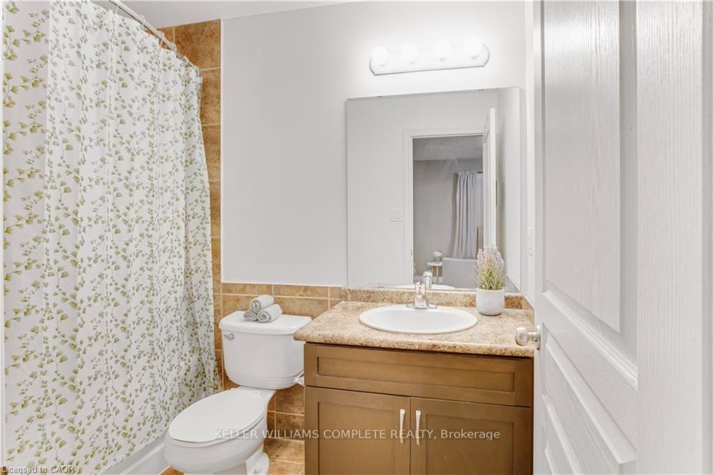 Photo 18 of 4465 Comfort Crescent, Lincoln, Beamsville — HOMEH