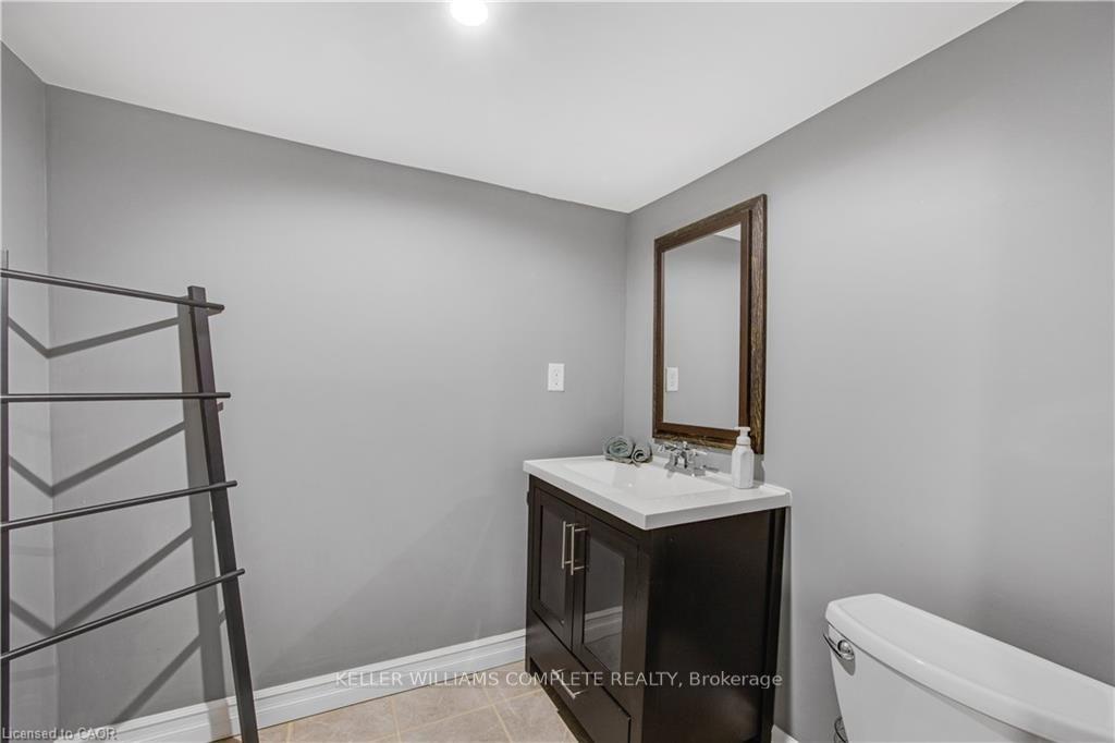 Photo 21 of 4465 Comfort Crescent, Lincoln, Beamsville — HOMEH