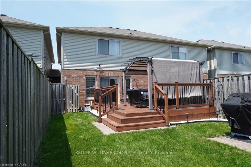 Photo 24 of 4465 Comfort Crescent, Lincoln, Beamsville — HOMEH