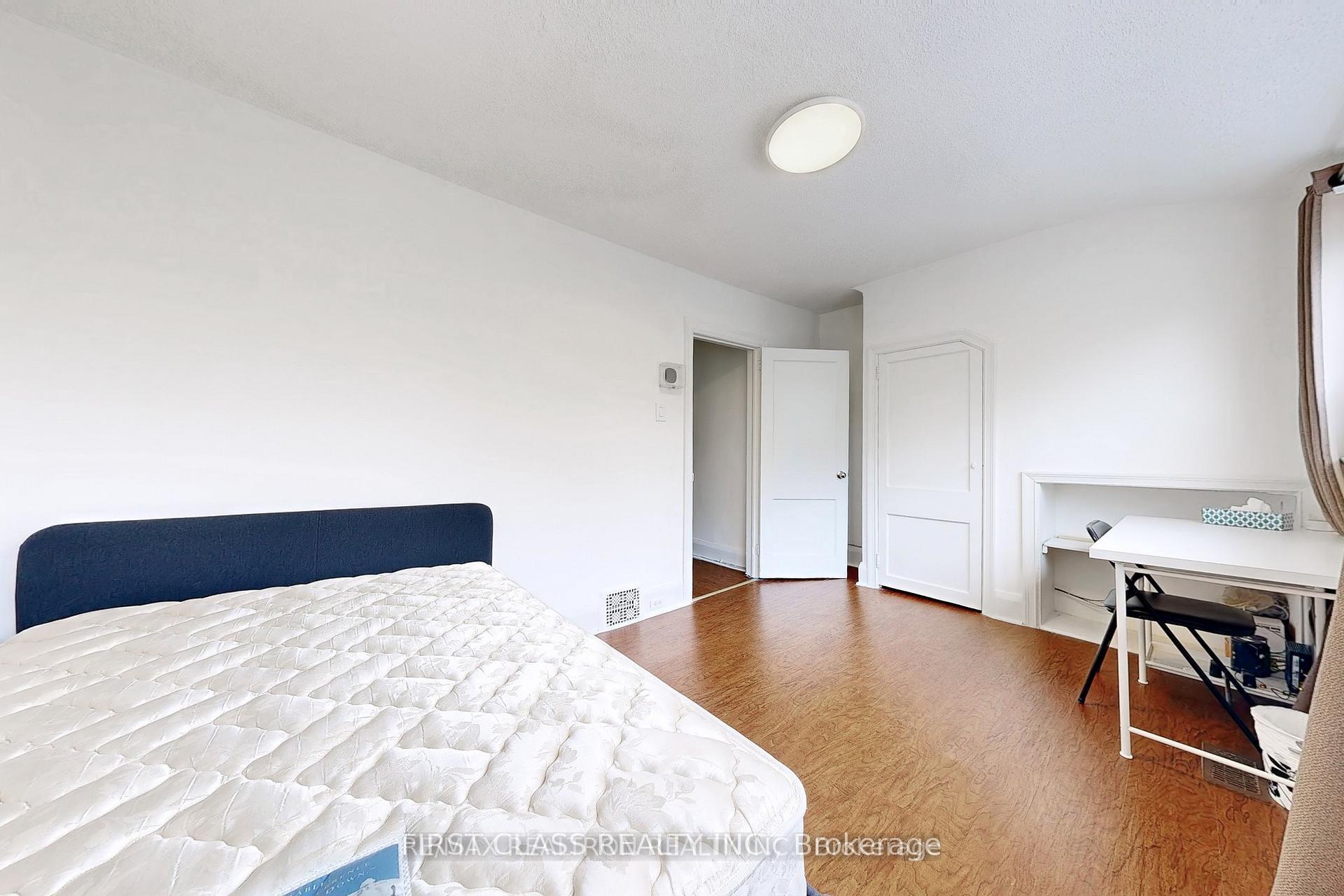 Photo 3 of Unit 2nd Floor, 97 Bude Street, Toronto, Oakwood Village — HOMEH