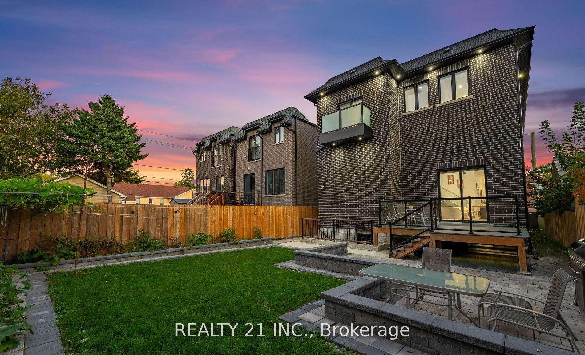 Photo 36 of 36 Craiglee Drive, Scarborough, Birchcliffe-Cliffside — HOMEH