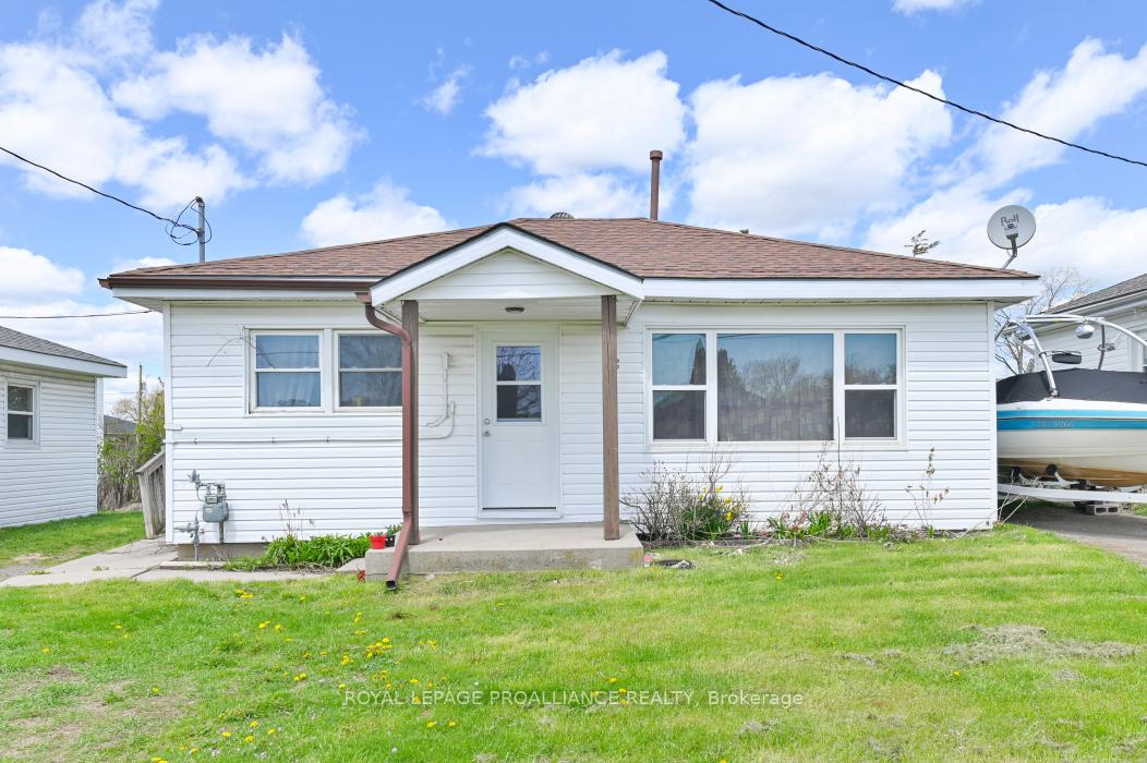 Photo 16 of 45 Black Diamond Road, Belleville, Thurlow Ward — HOMEH