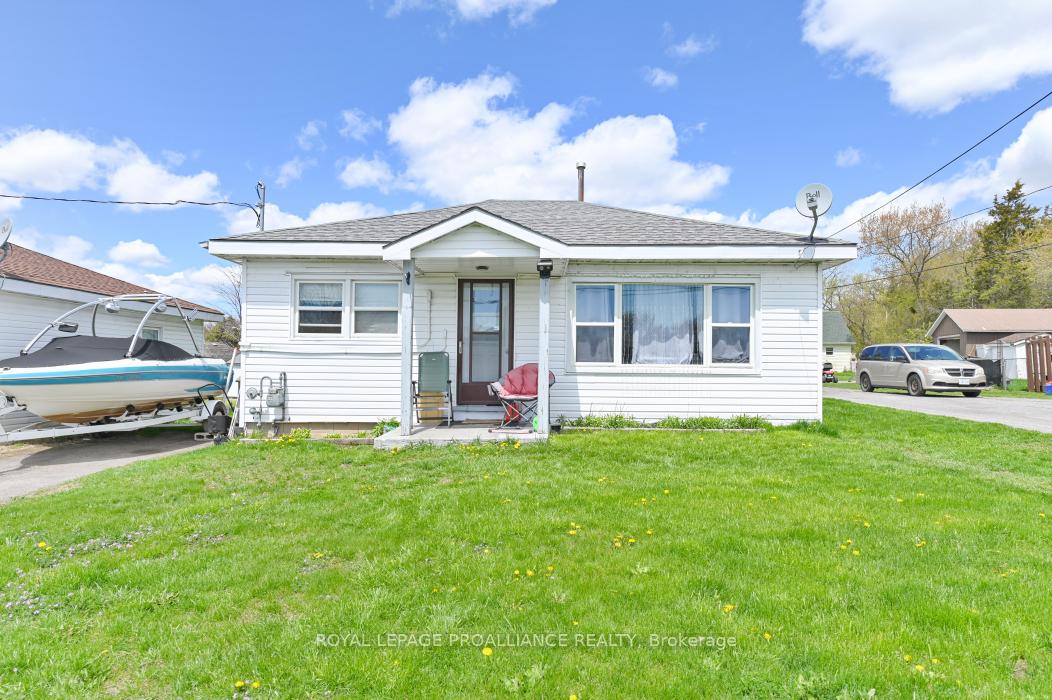 Photo 20 of 45 Black Diamond Road, Belleville, Thurlow Ward — HOMEH