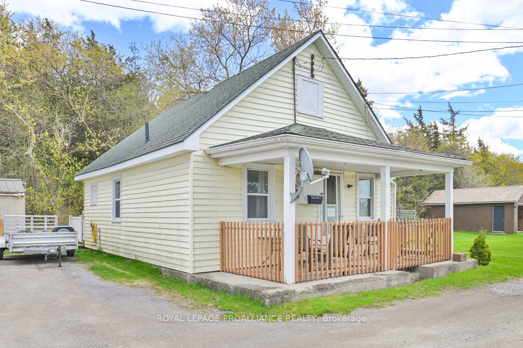 Photo 30 of 45 Black Diamond Road, Belleville, Thurlow Ward — HOMEH