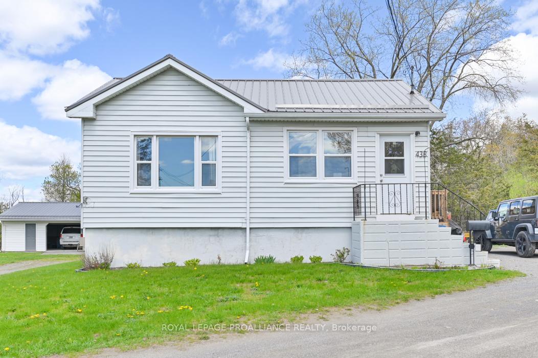 Photo 34 of 45 Black Diamond Road, Belleville, Thurlow Ward — HOMEH