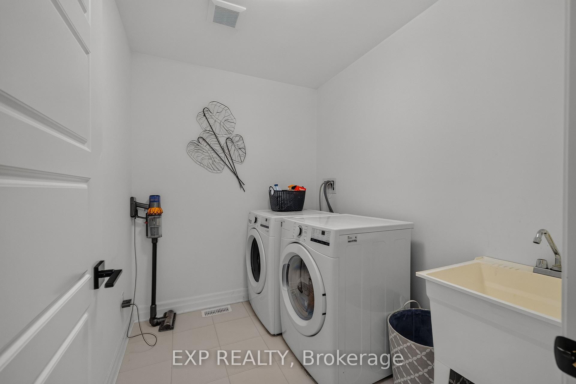 Photo 32 of 173 Forestwalk Street, Kitchener, Trussler — HOMEH