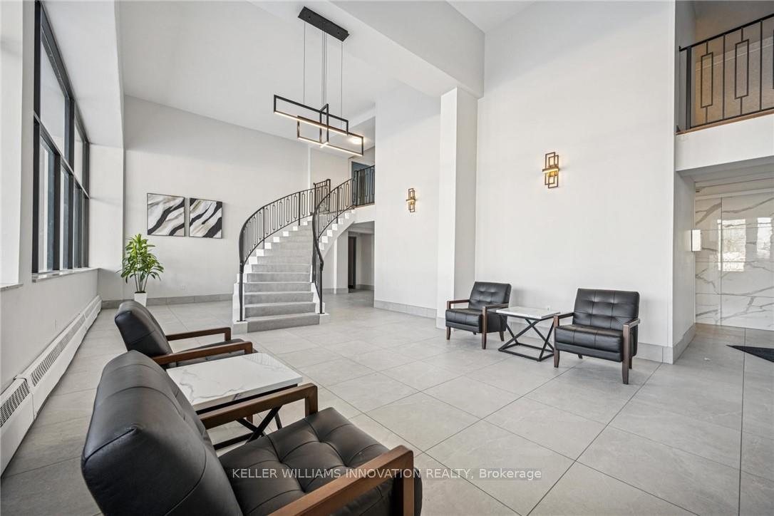 Photo 10 of 24 Midland Drive, Kitchener, Stanley Park — HOMEH
