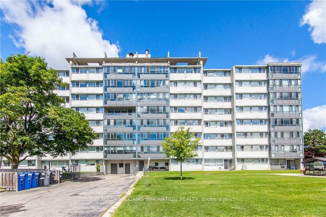 Photo 16 of 24 Midland Drive, Kitchener, Stanley Park — HOMEH