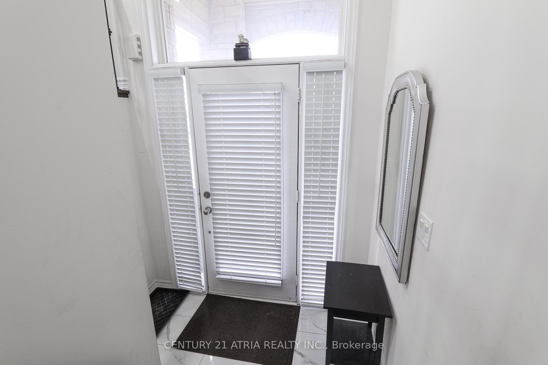 Photo 4 of 134 Dundonnell Place, Vaughan, Vellore Village — HOMEH