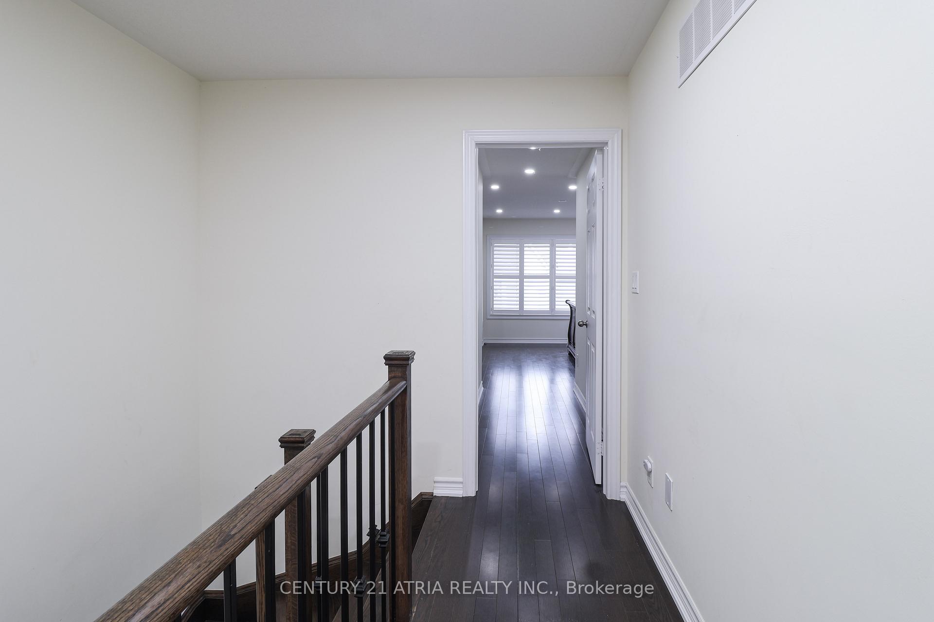 Photo 23 of 134 Dundonnell Place, Vaughan, Vellore Village — HOMEH