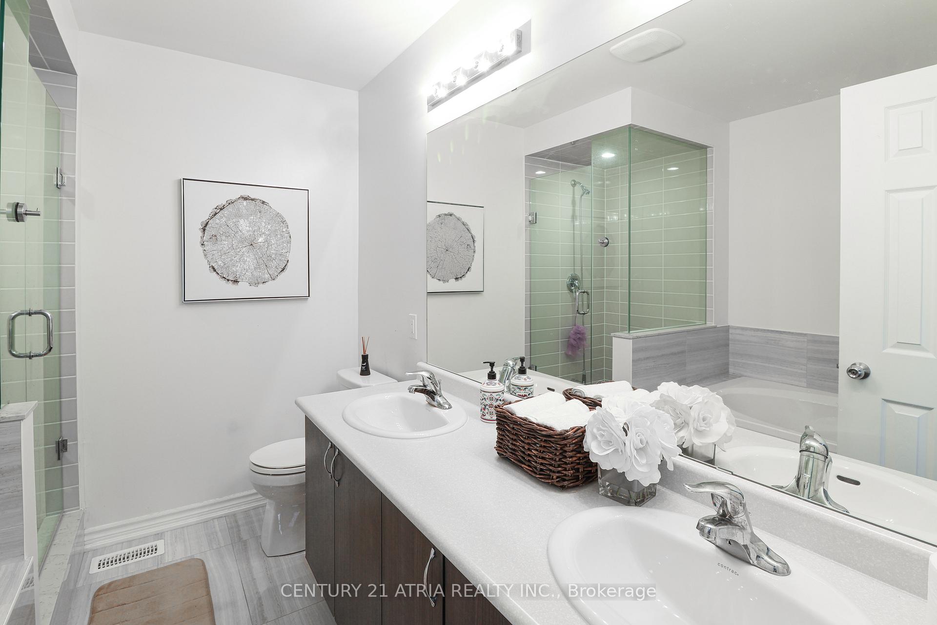 Photo 29 of 134 Dundonnell Place, Vaughan, Vellore Village — HOMEH