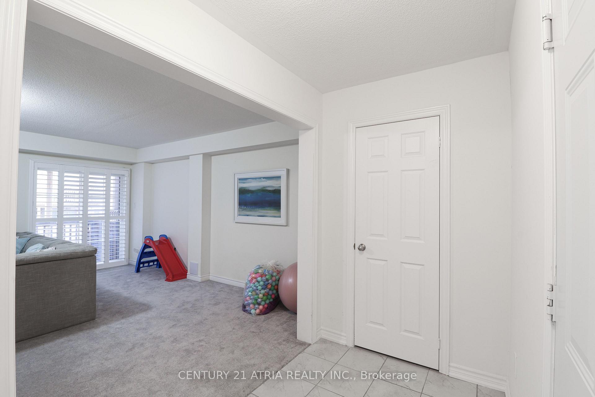 Photo 38 of 134 Dundonnell Place, Vaughan, Vellore Village — HOMEH