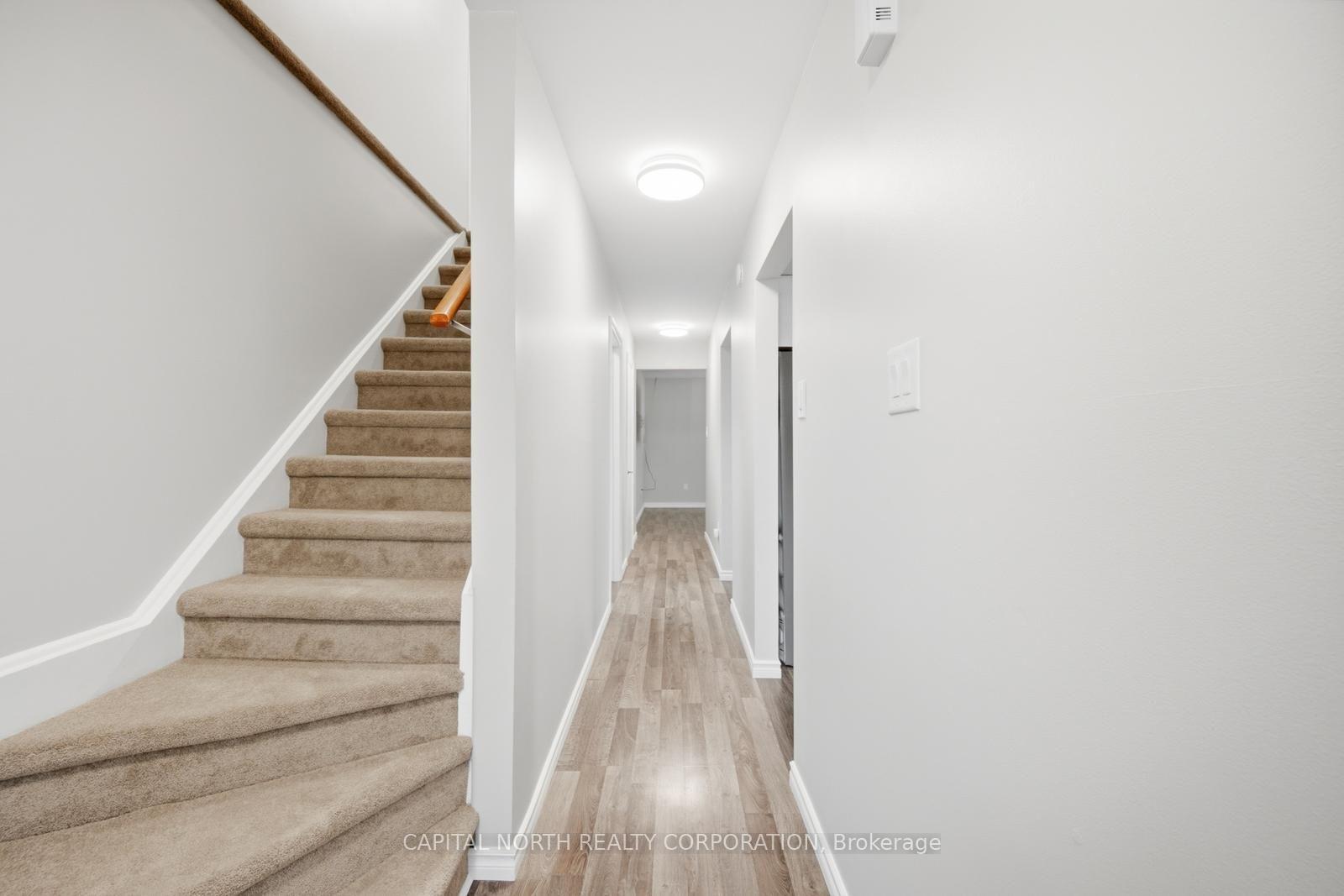 Photo 9 of 63 Elizabeth Street, Barrie, Ardagh — HOMEH