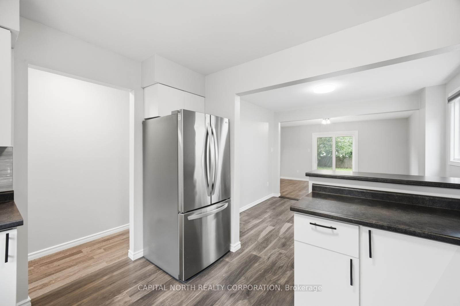 Photo 13 of 63 Elizabeth Street, Barrie, Ardagh — HOMEH